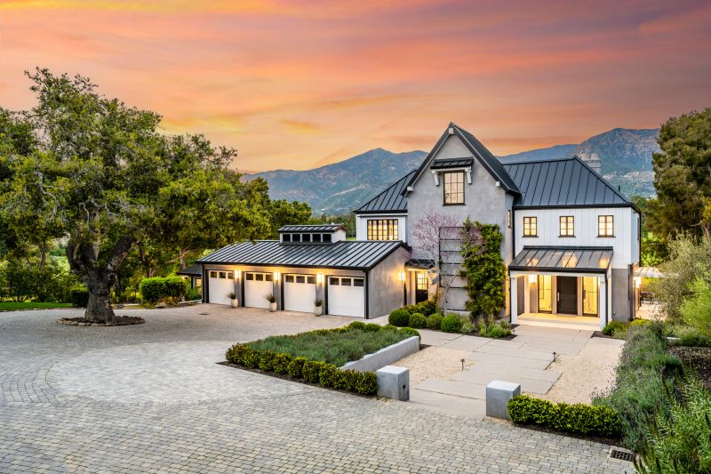 Driveway Lighting Installation